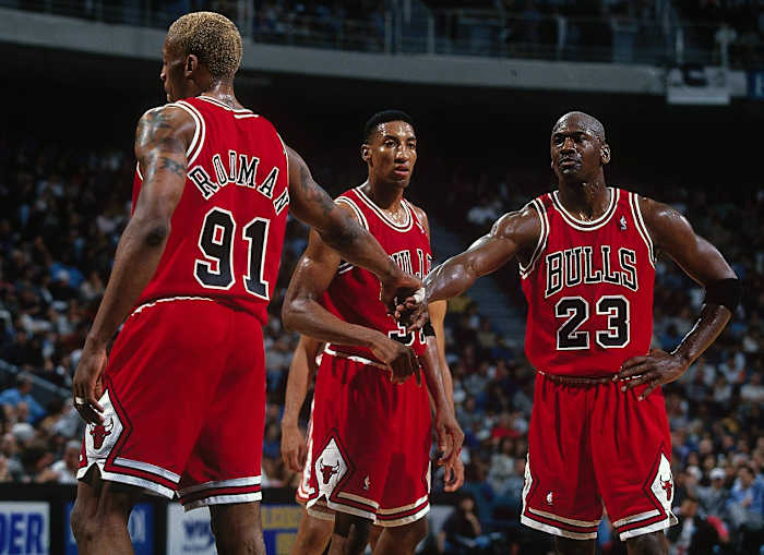 1996-0223-Dennis-Rodman-Scottie-Pippen-Michael-Jordan-079087508.jpg